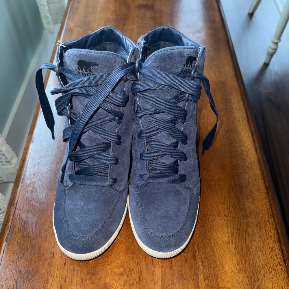 Sorel Out N About Wedge II Shoe women’s size 9.5